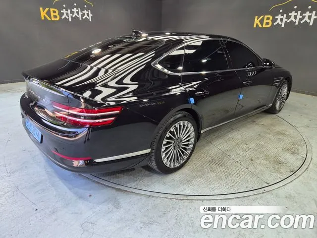 Genesis G80 Electrified G80 (RG3) — Фото автомобиля 6