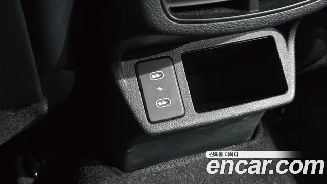 Kia Seltos New — Фото автомобиля 12