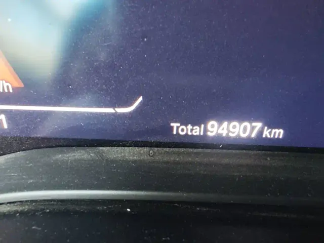 BMW 5 Series — Фото автомобиля 8