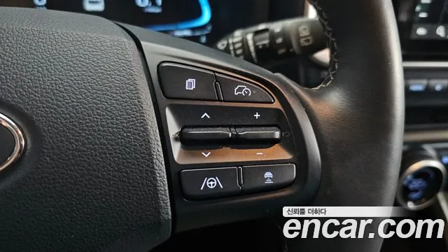 Hyundai Venue — Фото автомобиля 22