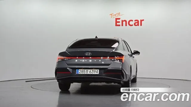 Hyundai Avante CN7 — Фото автомобиля 4