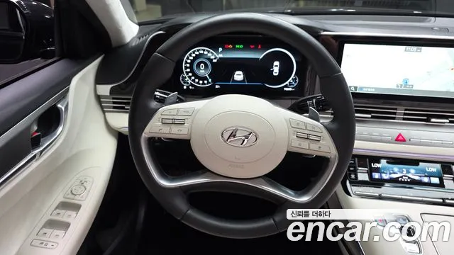 Hyundai Grandeur Новый Grandeur IG — Фото автомобиля 13
