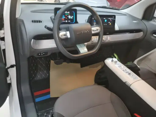 Changan Lumin — Фото автомобиля 9