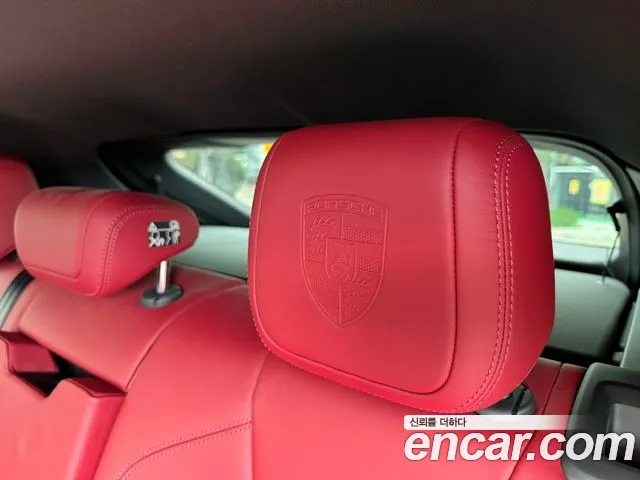 Porsche Macan — Фото автомобиля 5