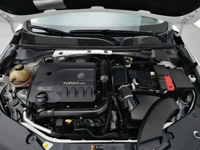 Buick Verano — Фото автомобиля 6