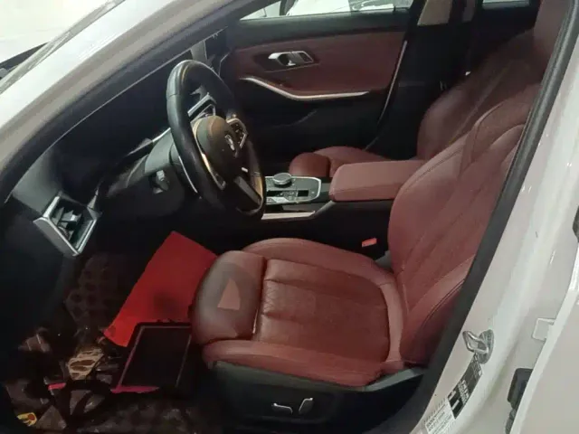 BMW 3 Series — Фото автомобиля 14