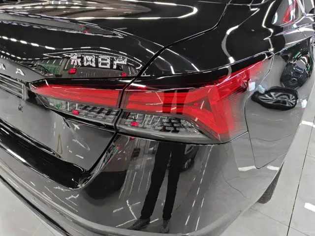 Nissan Teana — Фото автомобиля 10