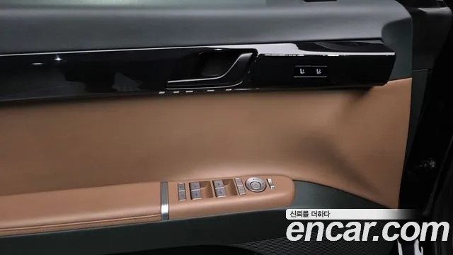 Hyundai Grandeur GN7 — Фото автомобиля 26