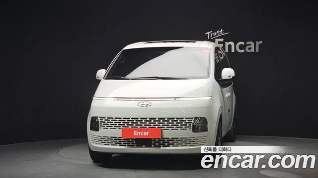 Hyundai Staria — Фото автомобиля 3