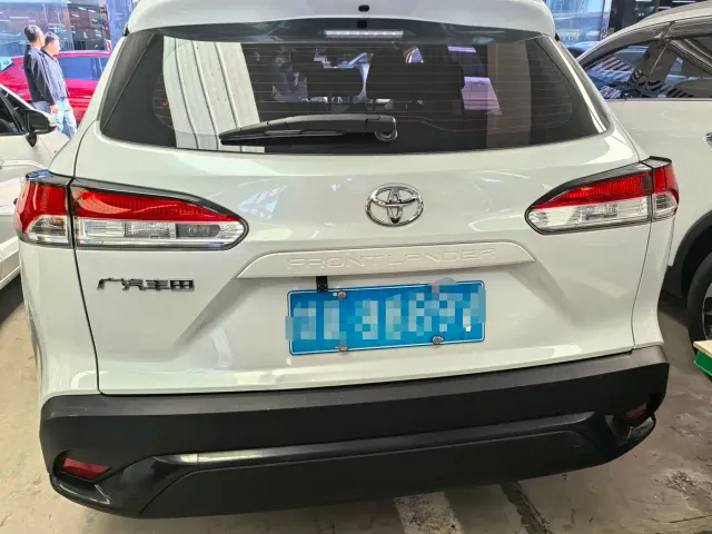Toyota Frontlander — Фото автомобиля 5
