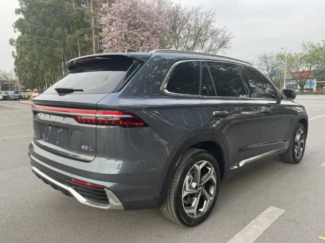 Geely Xingyue L — Фото автомобиля 25