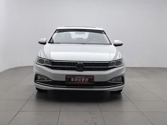 Volkswagen Bora 2021 1.5L Automatic Comfort Smart Edition — Фото автомобиля 3