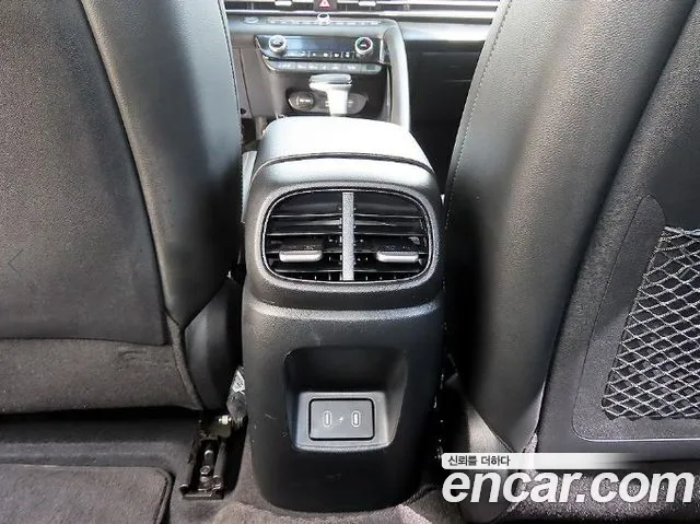 Hyundai Avante CN7 — Фото автомобиля 18