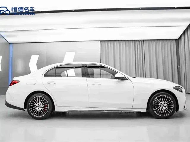 Mercedes-Benz C-Class — Фото автомобиля 4
