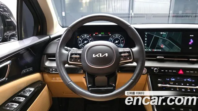 Kia Carnival Generation 4 — Фото автомобиля 20