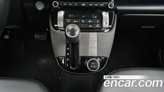 Hyundai Casper Casper Inspiration — Фото автомобиля 9