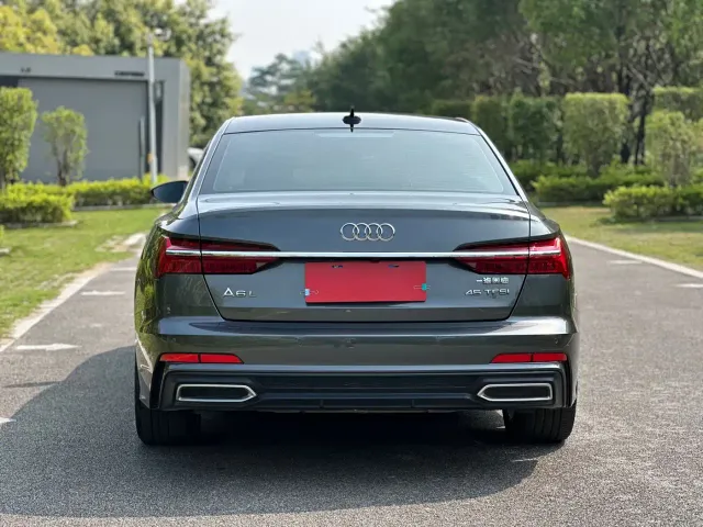 Audi A6L — Фото автомобиля 5