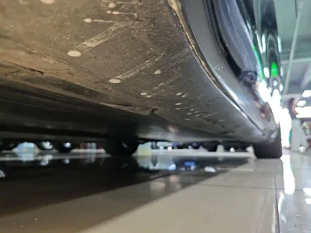 Tesla Model 3 — Фото автомобиля 21