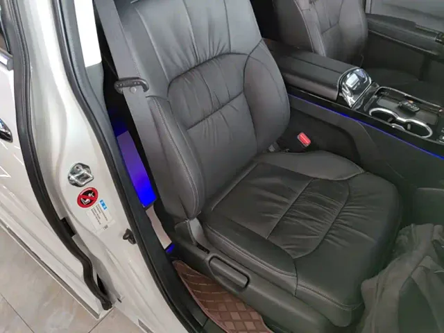 Honda Odyssey — Фото автомобиля 24