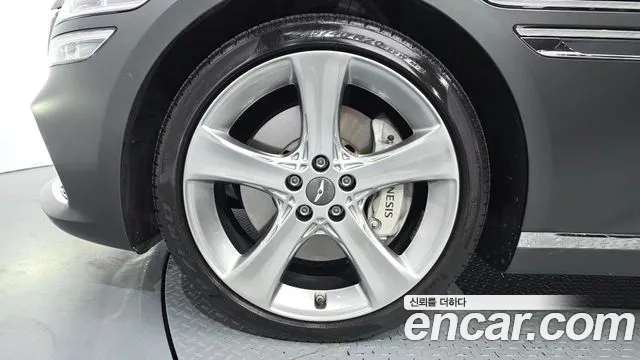 Genesis G80 RG3 — Фото автомобиля 5