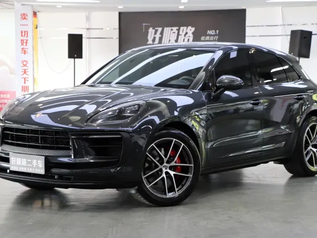 Фотография автомобиля — Porsche Macan