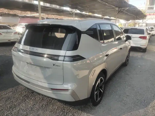 GAC Aion Y — Фото автомобиля 6