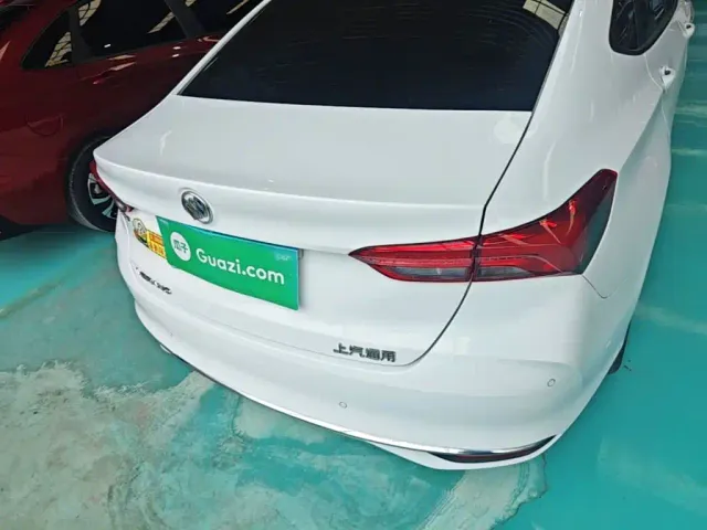 Buick Verano — Фото автомобиля 5