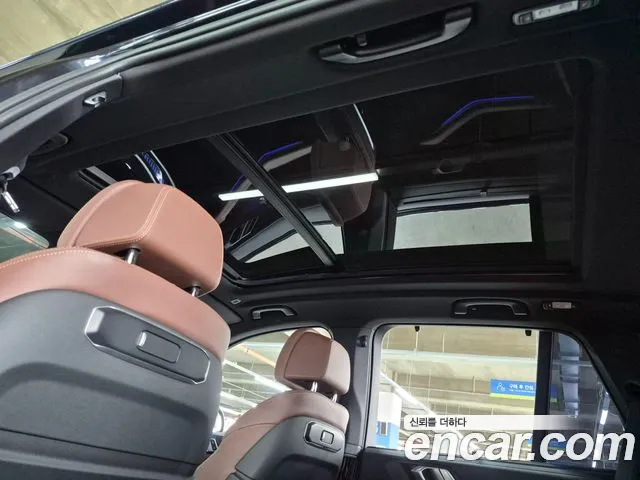 BMW X5 xDrive 40i M Sport — Фото автомобиля 16