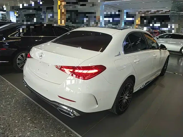 Mercedes-Benz C-Class — Фото автомобиля 6