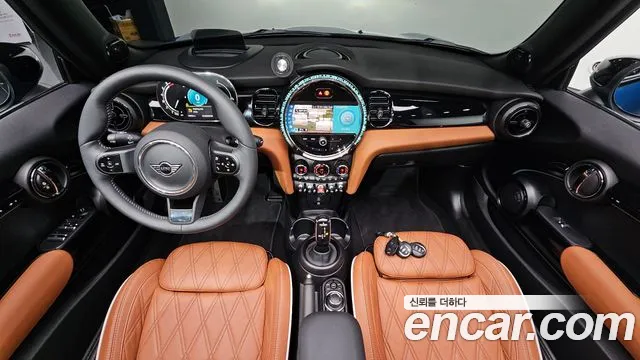Mini Cooper Convertible — Фото автомобиля 7