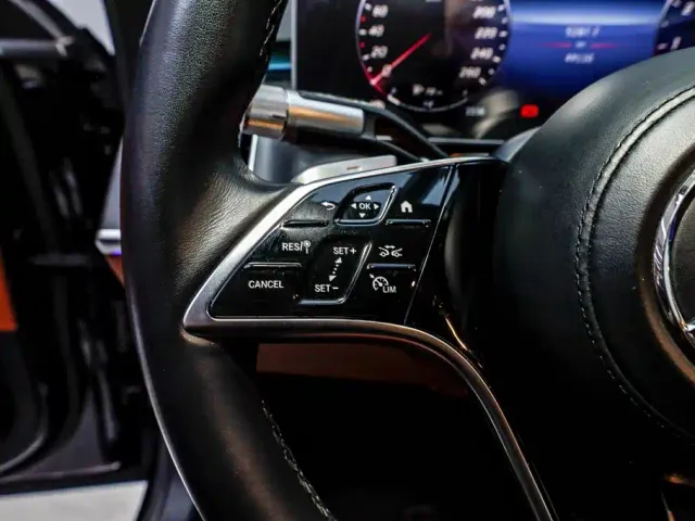 Mercedes-Benz S-Class — Фото автомобиля 15
