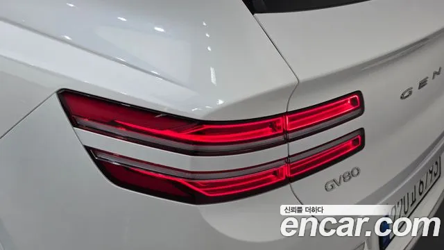Genesis GV80 — Фото автомобиля 8