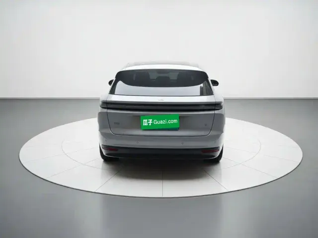 Li Auto i6 — Фото автомобиля 3