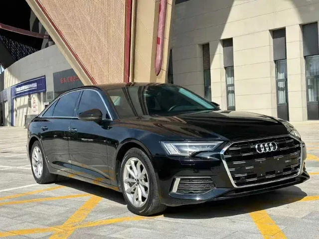 Audi A6L — Фото автомобиля 3