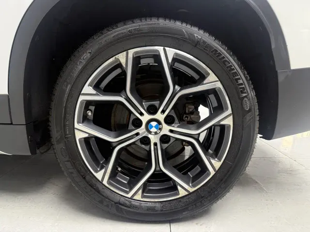 BMW X1 — Фото автомобиля 9