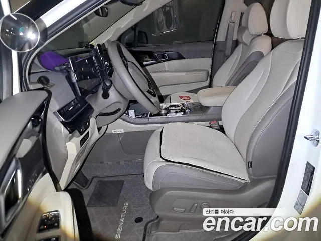 Kia Carnival — Фото автомобиля 10