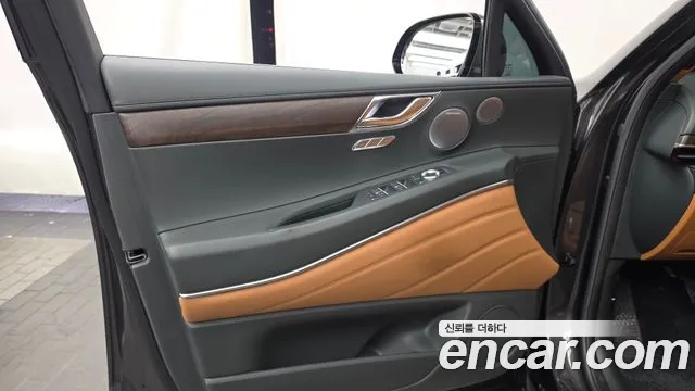 Genesis GV80 2.5T Бензин AWD — Фото автомобиля 19