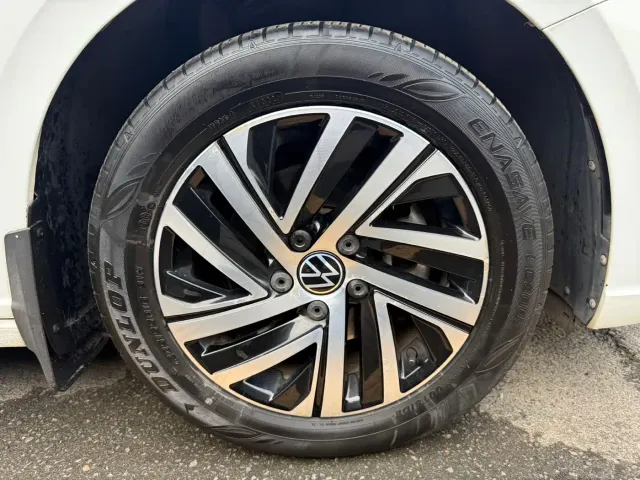 Volkswagen Lavida — Фото автомобиля 15