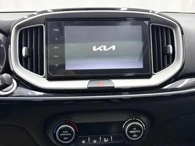 Kia KX1 — Фото автомобиля 12