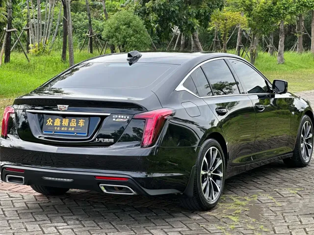 Cadillac CT5 — Фото автомобиля 15
