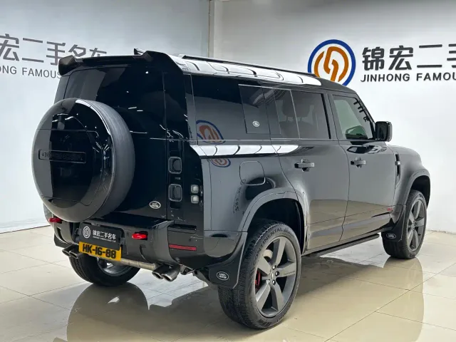Land Rover Defender — Фото автомобиля 24