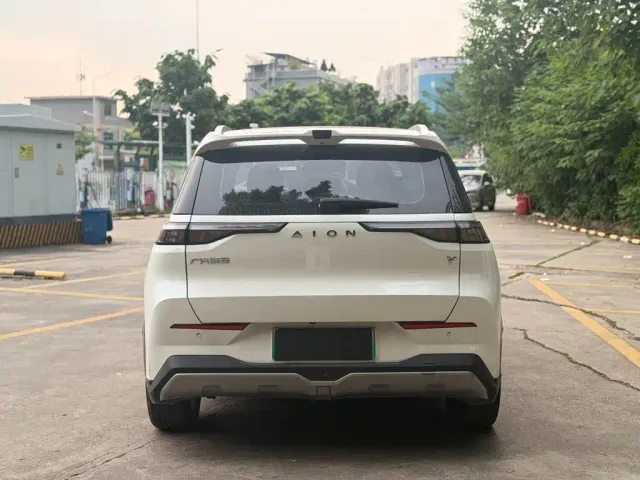 GAC Aion Y — Фото автомобиля 6