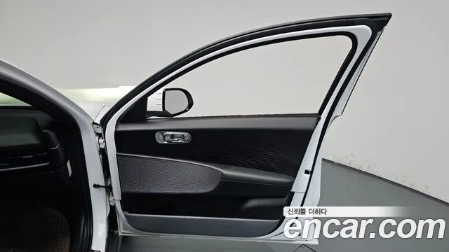 Hyundai Ioniq 6 — Фото автомобиля 13