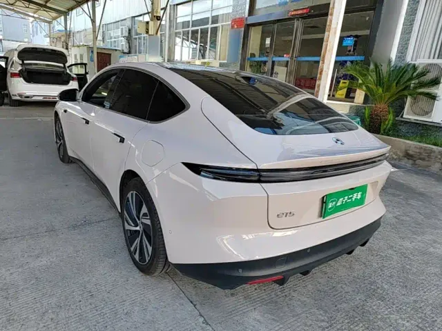 Nio ET5 — Фото автомобиля 22