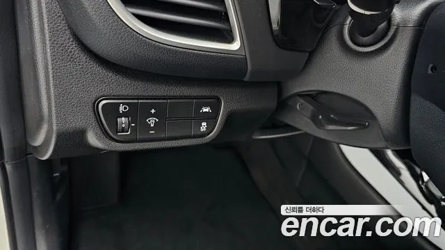 Kia Seltos Seltos Бензин 1.6 Turbo 4WD — Фото автомобиля 14