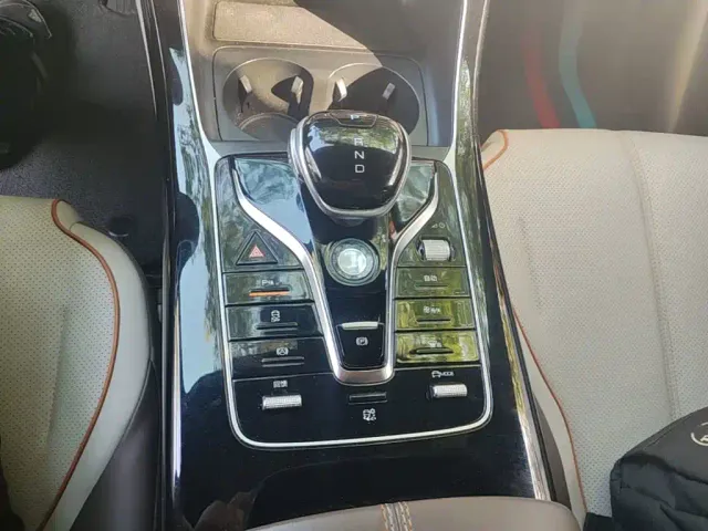 BYD Qin PLUS — Фото автомобиля 9