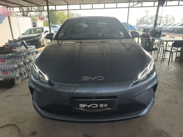 BYD Seal 05 DM-i — Фото автомобиля 2