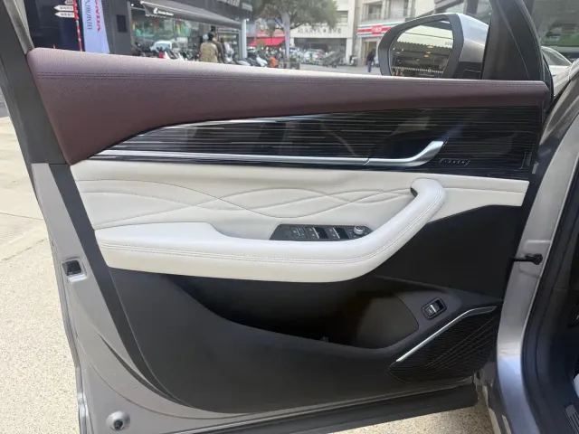 Geely Xingyue L — Фото автомобиля 17