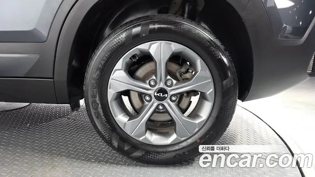Kia Seltos New — Фото автомобиля 6