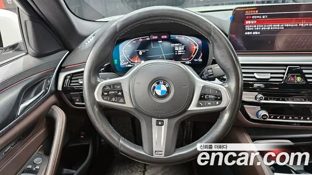 BMW 5-Series 5 серия (G30) 523d xDrive M Sport — Фото автомобиля 13